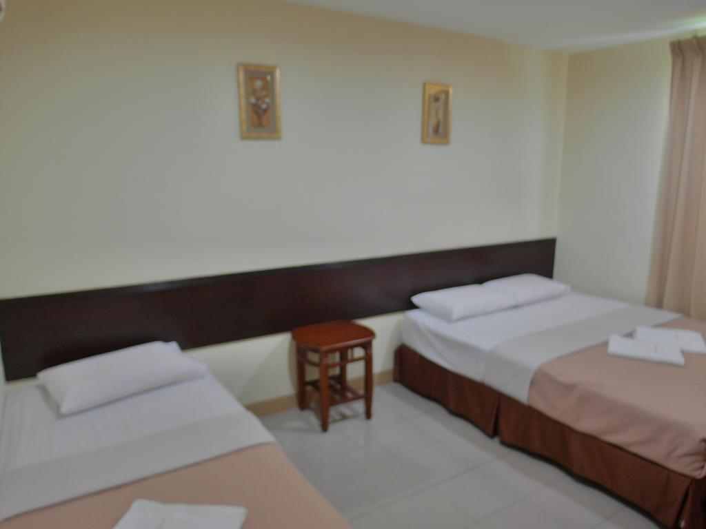 Sunnie Hotel Johor Bahru Zimmer foto