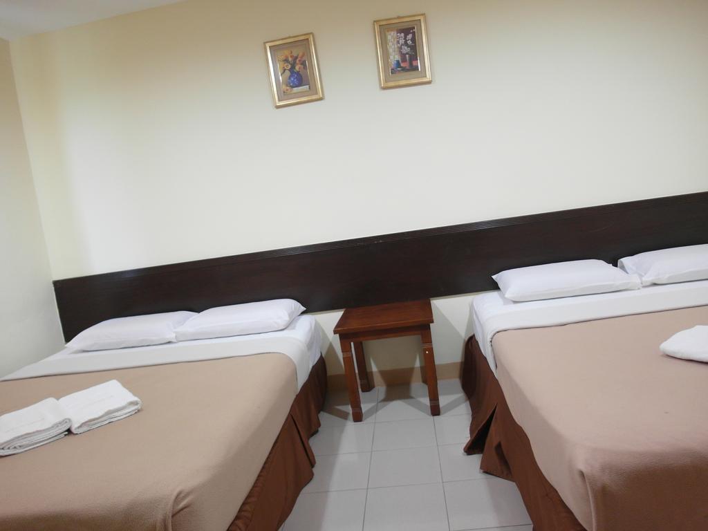 Sunnie Hotel Johor Bahru Zimmer foto