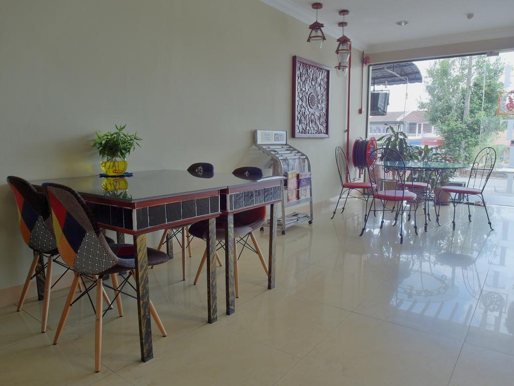 Sunnie Hotel Johor Bahru Exterior foto